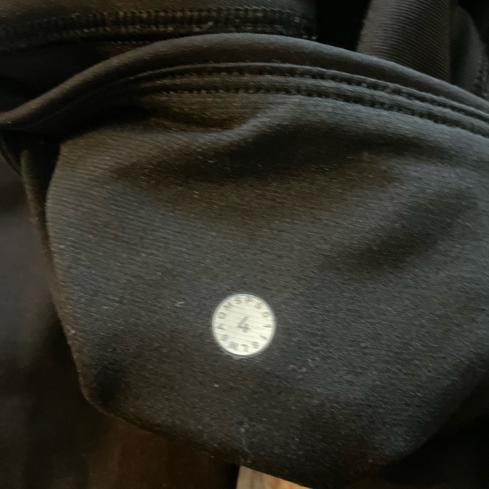 lululemon athletica Black Sports Bra and Leggings Set - Picture 4 of 5